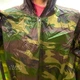 Дождевик пончо на заклепках для взрослых Raincoat, водонепроницаемый плащ-накидка с капюшоном от дождя и ветра, универсальный размер, для рыбалки, туризма, походов, охоты, велопрогулок, DPUN-1-Camouflage - изображение 4
