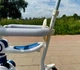 Дитячий триколісний самокат Skyper для хлопчиків з батьківською ручкою бортиками підсвічуванням та піснями на УКРАЇНСЬКІЙ МОВІ Синій з білим - зображення 12