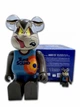 Статуэтка Bearbrick x Wile E. Coyote x Space Jam 400% + 100% 28 см + 7 см Medicom Toy Хитрый Койот - изображение 2