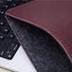 Чехол для MacBook Air 13" 2018-2025 из кожи "фрост" INCARNE Gamma Plus Бордо - изображение 4
