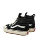 Чоловічі кеді Vans Sk8-HI MTE Waterproof Black/True White 40 Чорний VN000CVT6BT1 - зображення 3