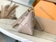 Сумка Louis Vuitton Boulogne Monogram Empreinte 29 х 16 х 9.5см, бежева - зображення 3