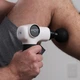 Перкусійний масажер для тіла та м'язів, ручний пістолет SMARTGUN PRO, білий (SG-Pro-Wh) - зображення 5
