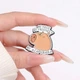 Брошь-значок BROCHE бижутерия Животные Капибара с бабочкой коричневая BRGV114170 - изображение 2