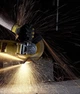 Угловая шлифмашина - болгарка сетевое DeWALT DWE4559 мощность 2400 Вт диаметр диска 230 мм (DWE4559) - изображение 4
