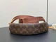 Сумка-хобо Louis Vuitton Loop Monogram Moon Bag M12939/33×22×9 см - зображення 4