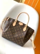 Сумка Louis Vuitton Turenne Модель M48813 / 36 x 24 x 13 см - изображение 1