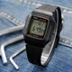 Чоловічий годинник Casio F-201WA-1AEF - зображення 2