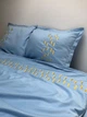 Наволочка Cozy з вишитими золотими колосками 40x60 см Небесно-блакитна - зображення 3
