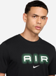 Футболка бавовняна довга чоловіча Nike M Nsw Sw Air Graphic Tee HM0185-011 S Чорна (197861856102) - зображення 4
