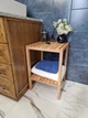 Стеллаж, этажерка на 2 полочки из натурального дерева WoodDecor, покрытый лаком - изображение 2