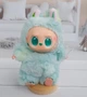 Игрушка-брелок Labubu Лабубу в костюме мятного цвета, 17 см - изображение 1