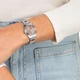Жіночий Японський Кварцовий Часи CITIZEN EW2601-81Z - зображення 5
