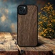 Накладка SkinBacker Wood для Apple iPhone 15 Американский орех (79590) - изображение 2