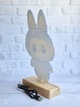 Детский ночник с настройкой света Лабубу на светлой подставке (дизайн 2) - изображение 8