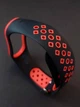 Силиконовый ремешок Nike style для фитнес-браслета Xiaomi Mi Band 5/6/7 с металлической застежкой Черный с красным (mrk2460) - изображение 2