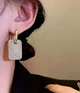 Женские сережки-подвески бижутерия в стразах Золотистые - изображение 4