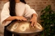 Хендпан MEINL Sonic Energy Sensory Handpan D Amara Vintage Gold 22" HPSTL101 - изображение 13