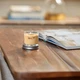 Ароматическая свеча Amber & Sandalwood Small Tumbler Jar Yankee Candle (1744756E) - изображение 4
