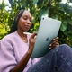 Tablet Apple iPad Air 13" M3 2025 Wi-Fi + Cellular 128GB Space Grey (MCJ14) - obraz 8