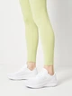 Женские кроссовки для бега Nike Quest 6 FD6034-106 36.5 (6US) 23 см Белые (197863038780) - изображение 2