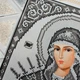 Набір для вишивання бісером Art-Millennium. N-0404 Богородиця Семистрільна (срібло) 20х26 см - зображення 3