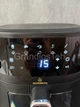 Аэро фритюрница Crownberg CB 5551, 5 л, 2000 Вт, небольшая мультипечь, мощный аэрогриль - изображение 4