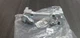 Скоба заднего суппорта AUTOTECHTEILE 100 4395 MERCEDES SPRINTER 208-316CDI 95-06 ATE - изображение 1