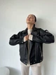 Жіноча куртка колір чорний 42-46 oversized (710) - зображення 3