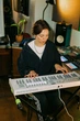 MIDI клавіатура NOVATION Launchkey 49 MK4 White (301235) - изображение 8