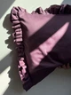 Комплект постільної білизни Cozy з рюшами слива Односпальний 140*200 см, простирадло 130*240 без резинки - изображение 8