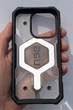 Чехол противоударный UAG Pathfinder MagSafe (Original) для Iphone 15 Pro (6.1") Прозрачный Ice 114281114343 - изображение 10