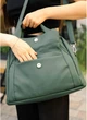 Жіноча спортивна сумка з кишенями SAMBAG Зелена (3650371625) - зображення 6