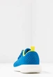 Дитячі крокси-кросівки для дівчинки Crocs Literide Pacer Kids Bright Cobalt/Citrus (34/35, синій) - изображение 11