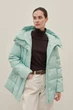 Удлиненная зимняя женская куртка Finn Flare FAC11053-516 Down fill зеленая XS - изображение 4