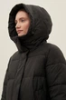 Подовжена жіноча зимова куртка Finn Flare FAC11053-200 Down fill чорна XS - зображення 5