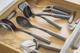 Ложка для сервірування з прорізами KitchenAid Coreline KAS004OHCGG 33.8 см сіра - зображення 6