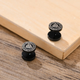 Чоловічі сережки-штанги з руною Валькнут у рунічному колі в стилі вікінгів сережка штанга 1шт чорний колір - зображення 6