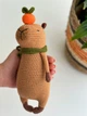 Амигуруми капибара с апельсином – вязаная игрушка 17 см - изображение 6