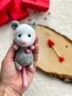 Амигуруми опоссум 14 см – вязаная игрушка с сердечком ручной работы - изображение 9