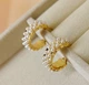 Серьги объемные кольца с бусинками jeweston Золотые-Белые - изображение 7