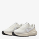 Жіночі кросівки для бігу Nike Revolution 8 HJ8485-103 41 (9.5US) 26.5 см Молочні (197862878479) - зображення 2
