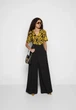 Сумка Versace Jeans Couture 73VA4BF5 Чорний - изображение 3