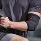 Фіксатор ліктя Adidas Performance Elbow Support (ADSU-13334RD) Black/Red р. XL - зображення 6