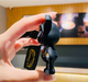 Брелок-игрушка медвежонок KAWS с подвеской, черный, дизайнерский аксессуар - изображение 4