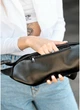 Женская кожаная сумка через плечо бананка Sambag Holster MSH черная с перфорацией - изображение 8