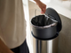 Kosz na śmieci Joseph Joseph Stainless Steel Arc 30 l (5028420012668) - obraz 16