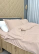 Комплект постільної білизни Страйп-сатин Двоспальний 180х220 з простирадлом на резинці Пудровий (88-112) - зображення 5