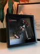 Рамка для колекціонування LEGO Speed Champions MoneyGram Haas F1 Team із фоном та склом - изображение 4