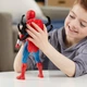 Фигурка Человек Паук Взрывной Удар с аксессуарами Hasbro Marvel Spider Man Thwip Blast (F8841) - изображение 7